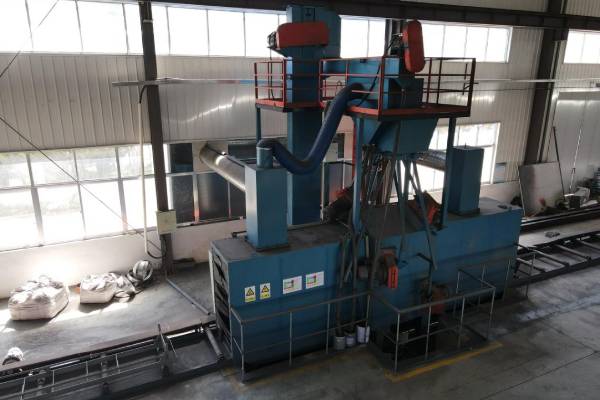 Qingdao customer's roller shot blasting machine site