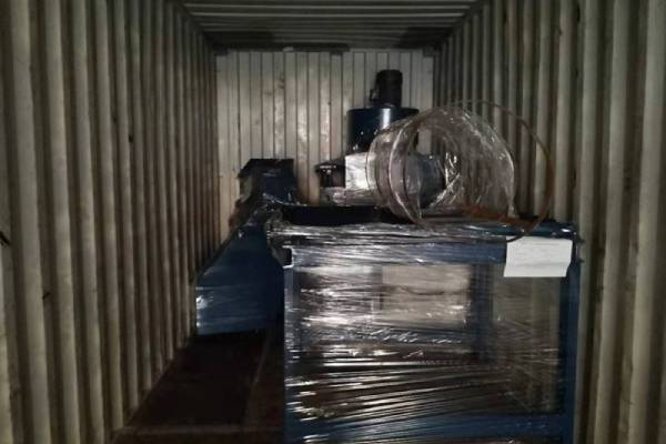 The q69 shot blasting machine custom-purchased by the Egyptian bridge construction company is shipped