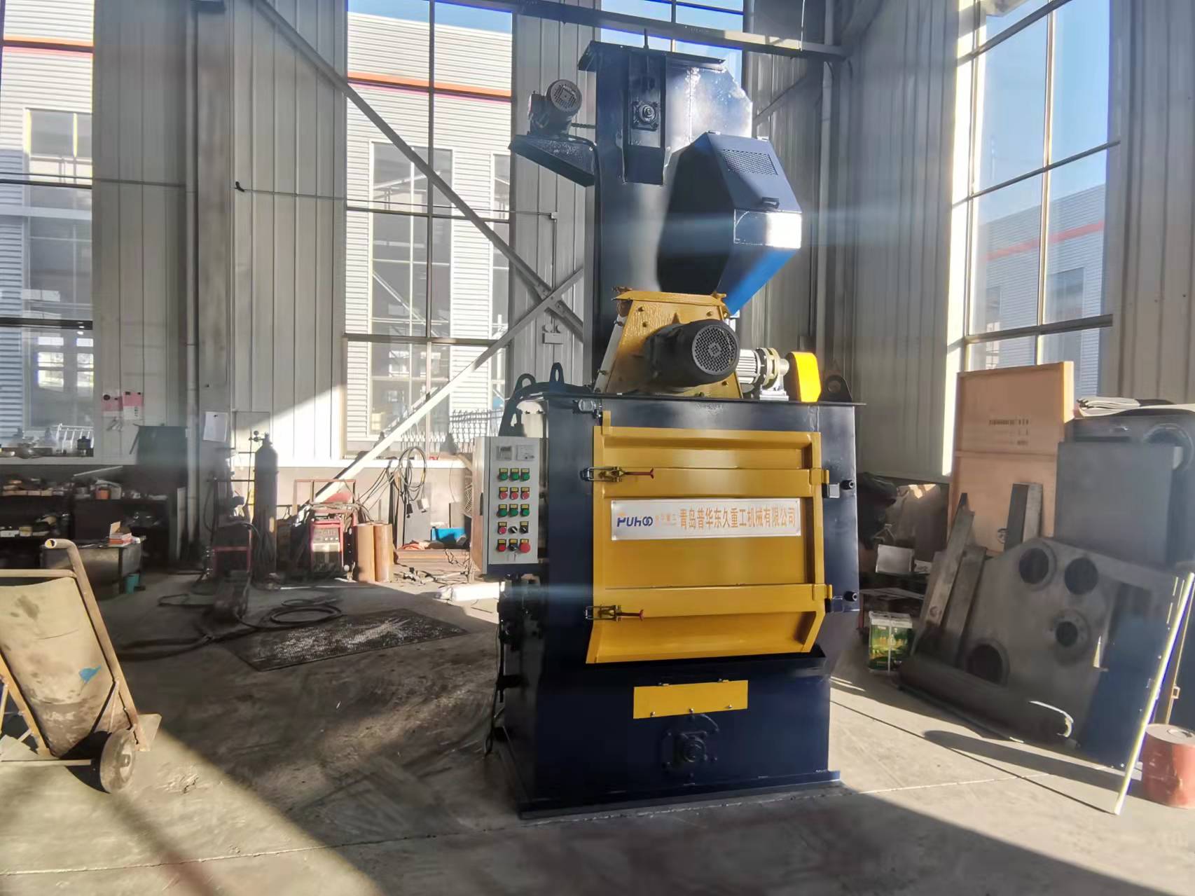 Newly designed crawler shot blasting machine